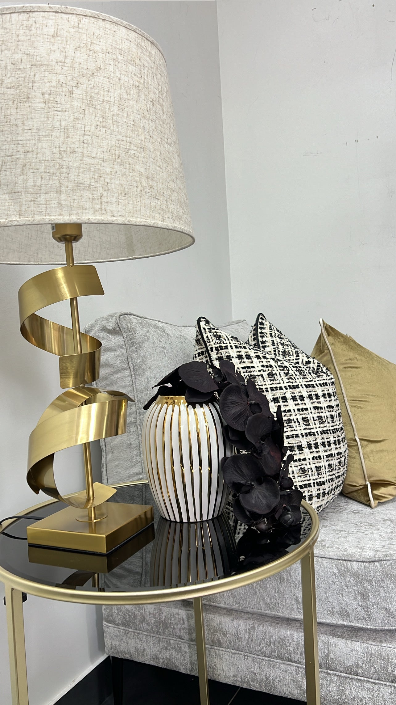 Deniz twist table Lamp - Luscious Homewares