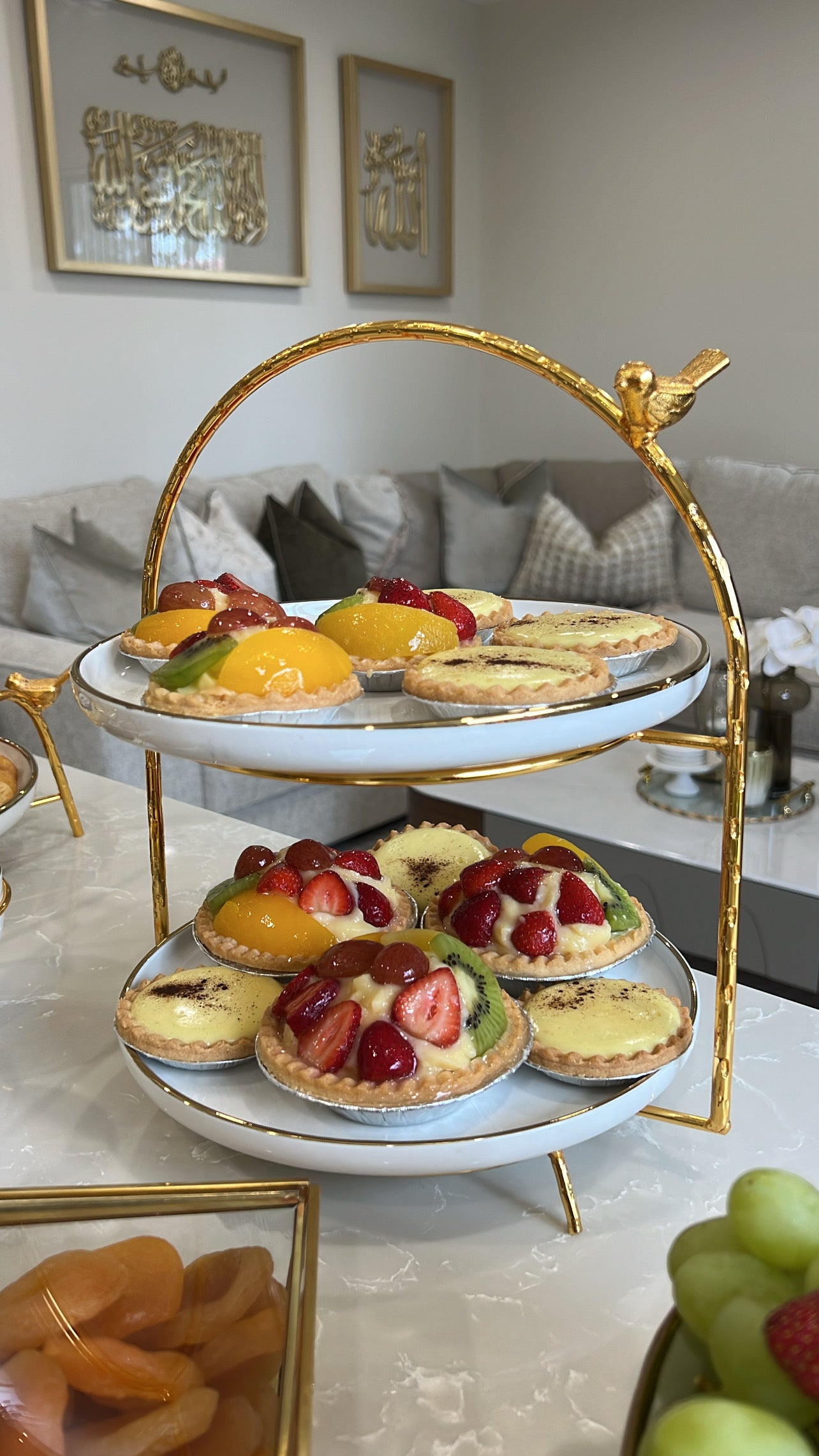 Asffor White and gold 2 tier rack serving platter