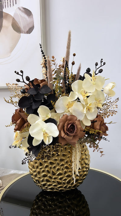 Rozetta floral arrangement - Luscious Homewares