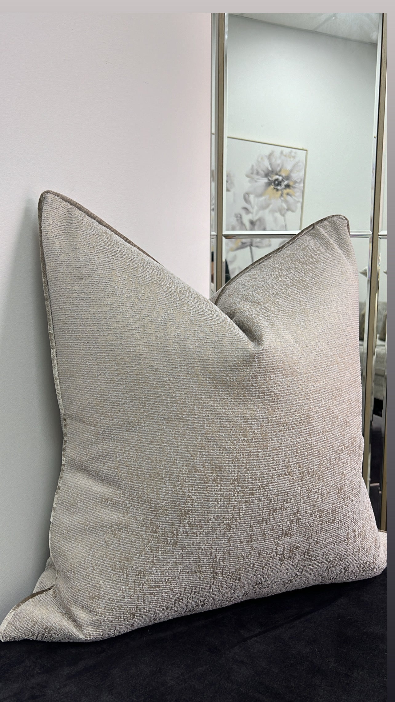 Zura cushion  55x55 - Luscious Homewares