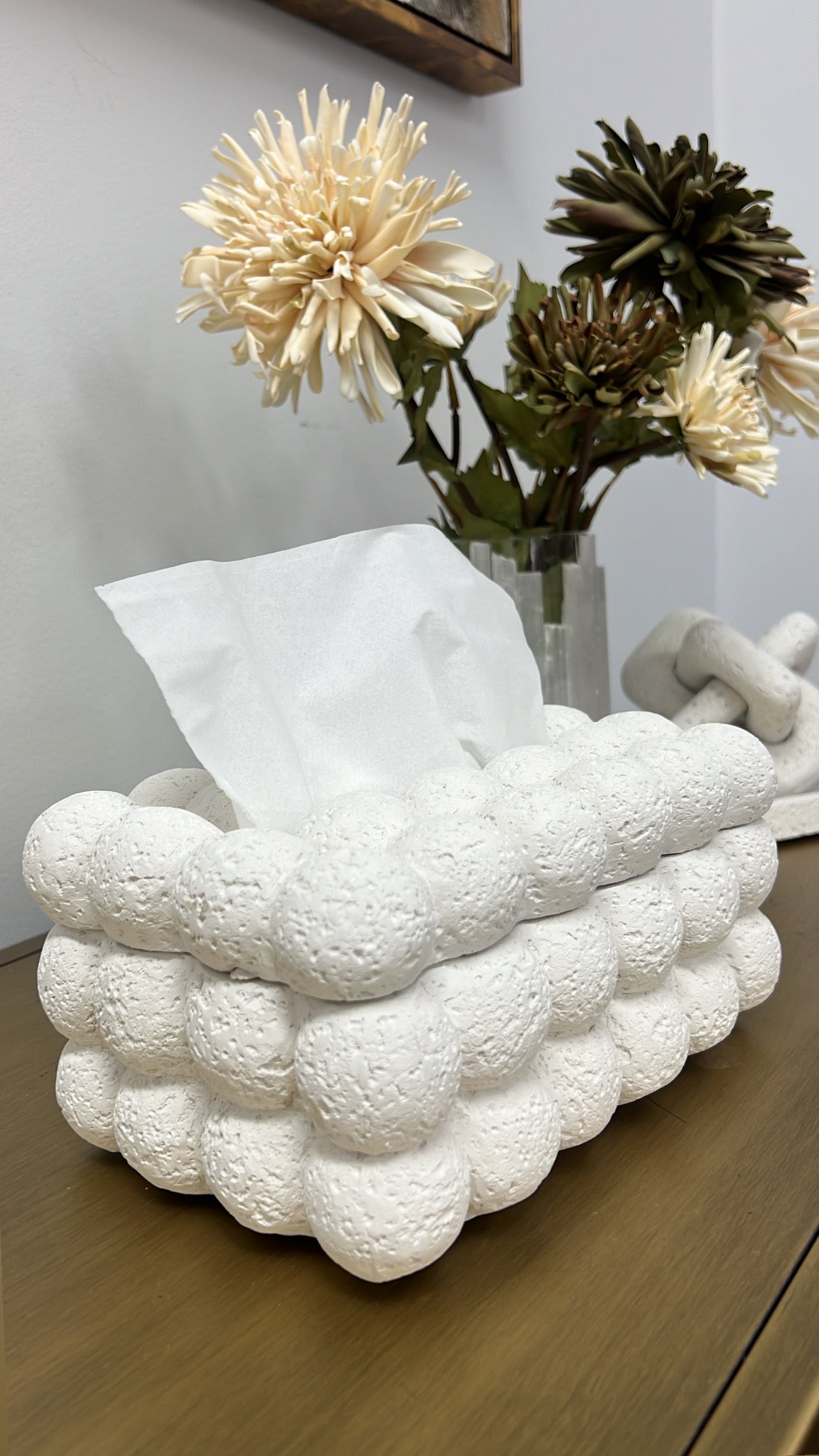 Stone tissue box