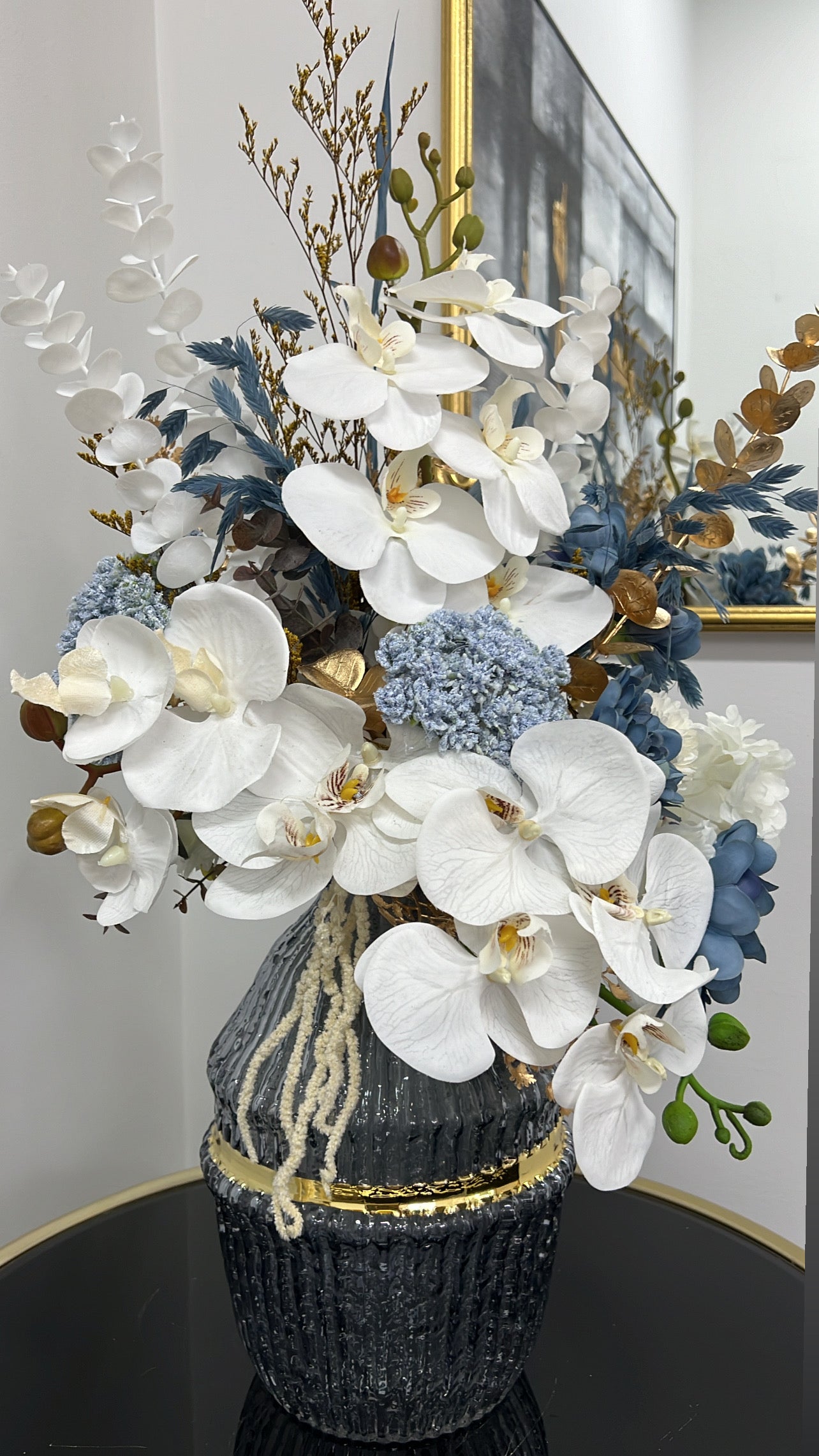 Skye floral arrangement - Luscious Homewares