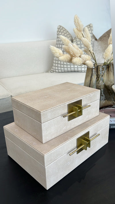 Infinity decorative box