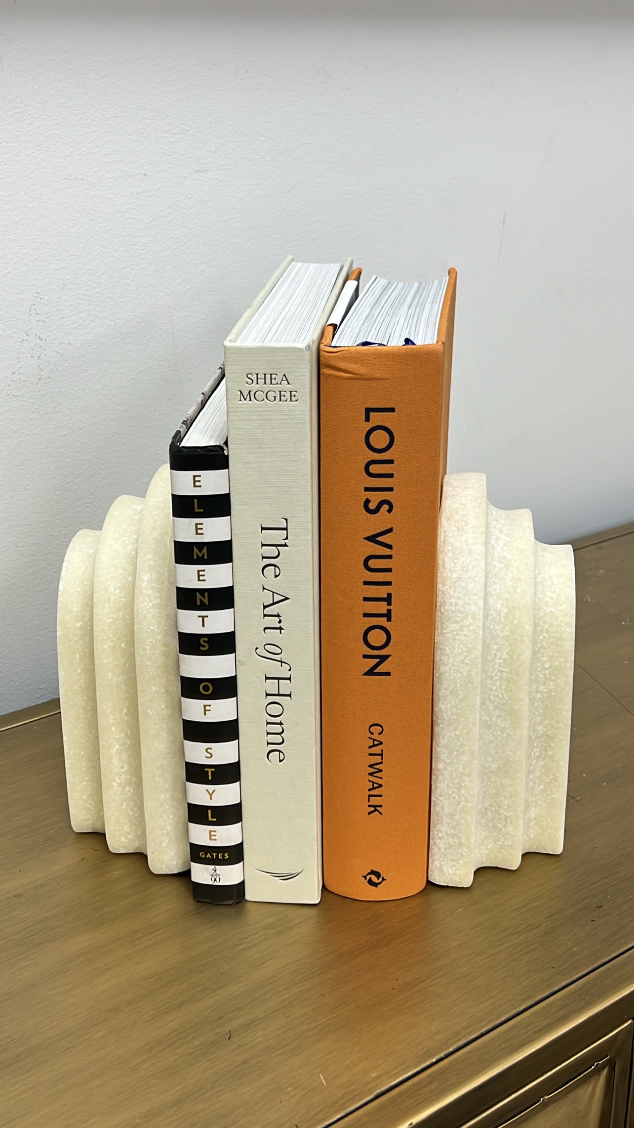 Marble effect Bookends