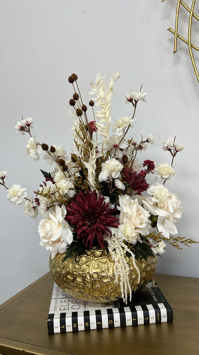 Lillyan floral arrangement