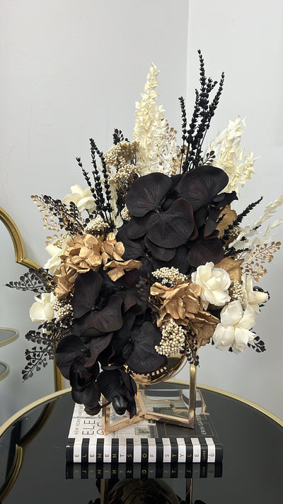 Fatoun floral arrangement - Luscious Homewares