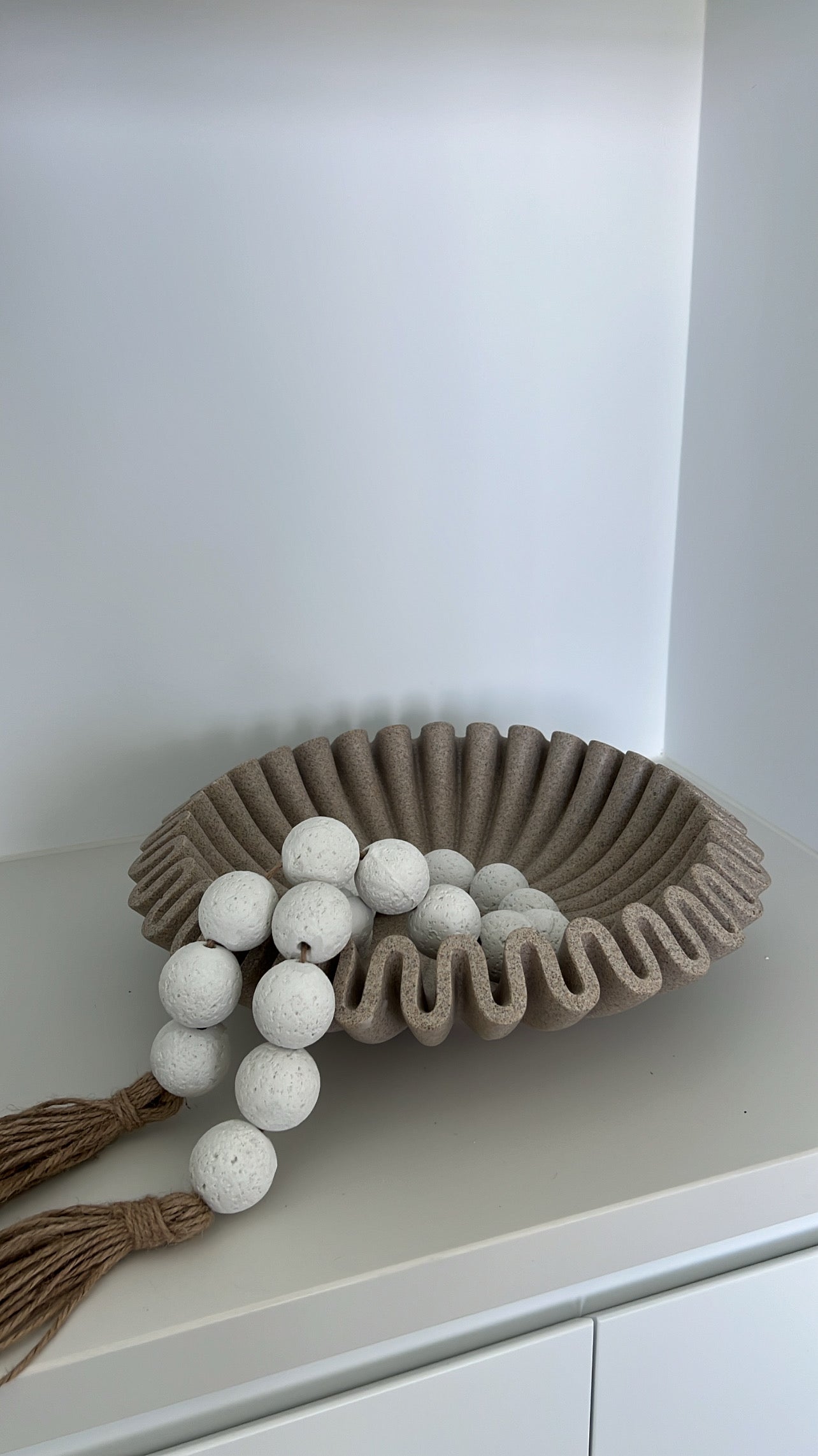 Ripple pebble marble decorative / fruit bowl