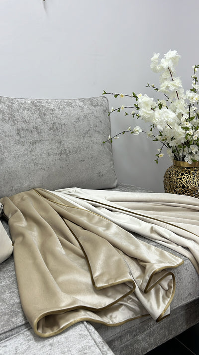 Luxury vanilla throw 140x200cm - Luscious Homewares