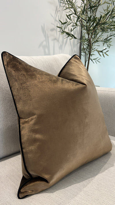 Royal luxe bronze cushion