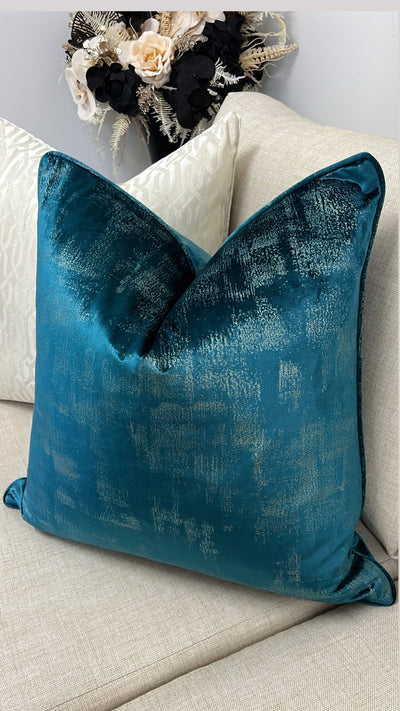 Majestic cushion 55x55 - Luscious Homewares