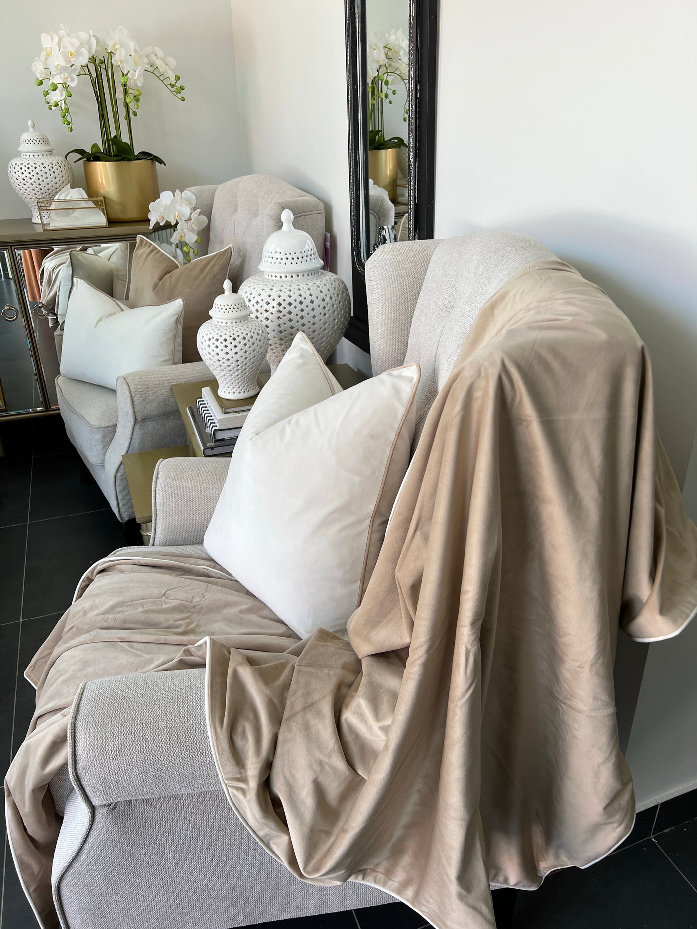 Leeya latte throw - Luscious Homewares