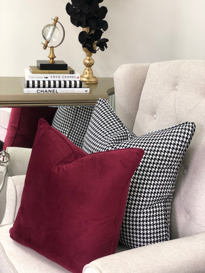 Amaya luxe velvet burgundy 50x50 - Luscious Homewares